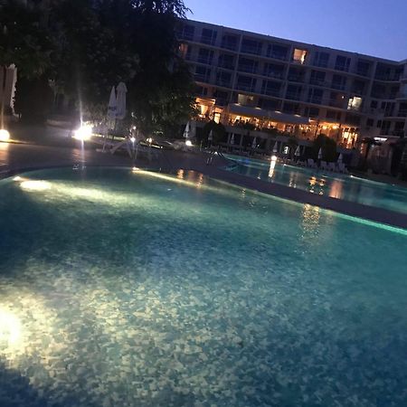 Sunny Apartment Relax & Spa 부르가스 외부 사진