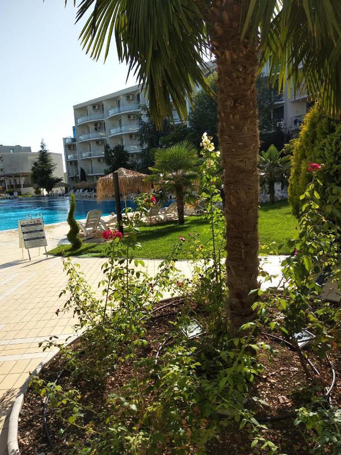 Sunny Apartment Relax & Spa 부르가스 외부 사진