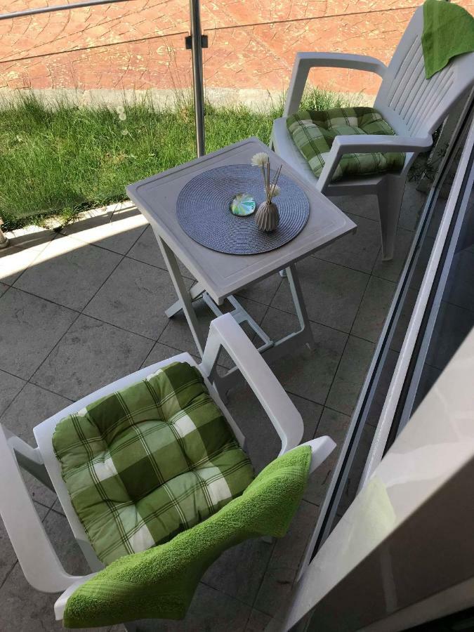 Sunny Apartment Relax & Spa 부르가스 외부 사진