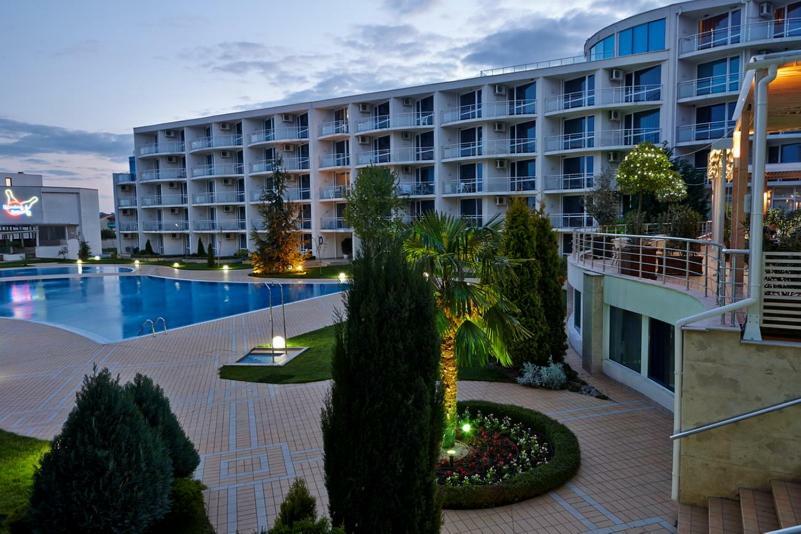 Sunny Apartment Relax & Spa 부르가스 외부 사진
