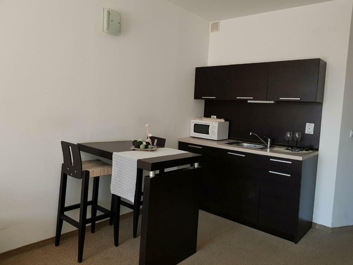 Sunny Apartment Relax & Spa 부르가스 외부 사진