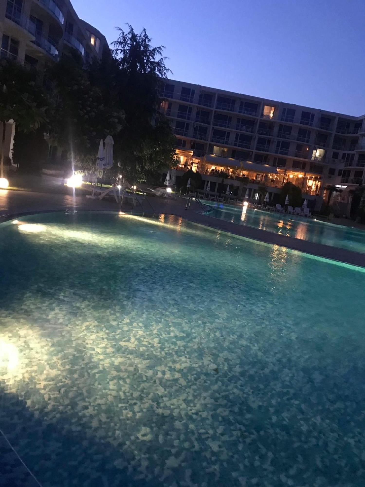 Sunny Apartment Relax & Spa 부르가스 외부 사진
